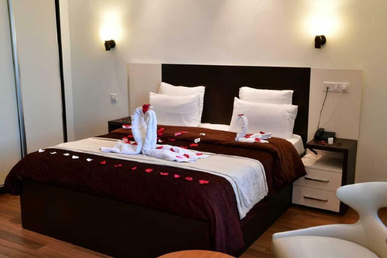 Ikram El Dhayf Hotel Algiers Buitenkant foto